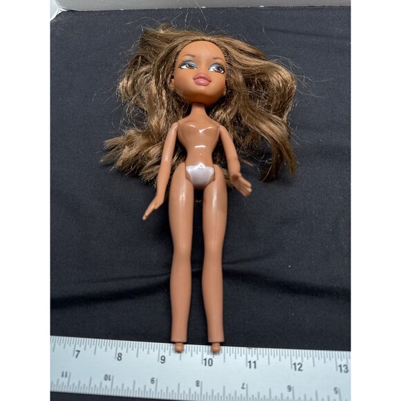 Bratz Doll Yasmin 2001 MGA 8.5" Vintage Collectible Nude Doll Brown Hair & Eyes - Picture 4 of 8